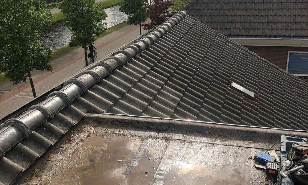 Lekkage op plat dak in Waddinxveen